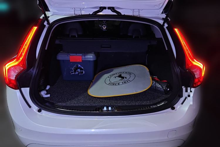 Used Volvo V60 2016 T5 Zhiya Edition