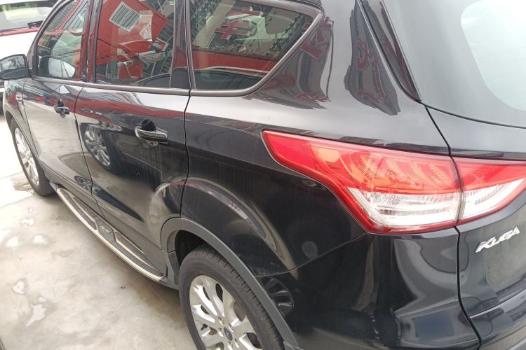 Used Ford Kuga 2015 1.5L GTDi Two-Wheel-Drive Comfort Model Rear Left 45 Deg