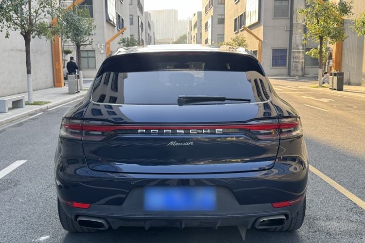 Used Porsche Macan 2021 Macan 2.0T
