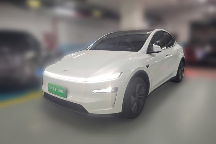 Used Tesla Model Y 2025 Rear-Wheel-Drive Version