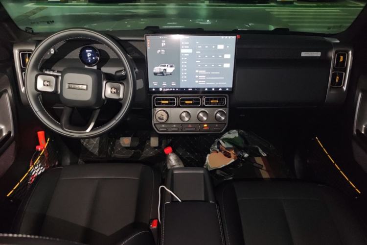 Used iCAR V23 2025 501 Four-Wheel Drive Advanced Version Center Console