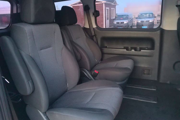 Used JAC Refine M4 2017 2.0T Manual Comfort Version
