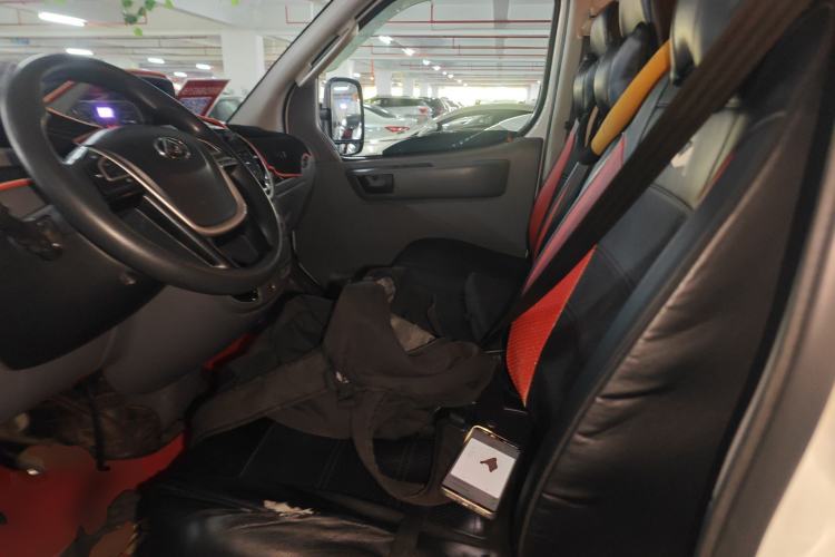 Used SAIC MAXUS Xintu V80  Left Front Seat
