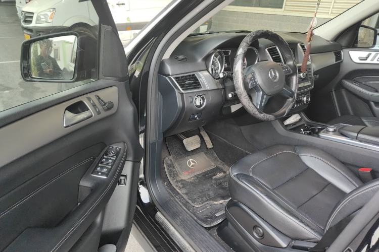 Used Mercedes-Benz M-Class 2014 ML 320 4MATIC