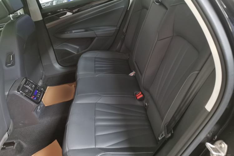 Used Volkswagen Passat 2026 Model, Outstanding 330TSI Elite Edition
