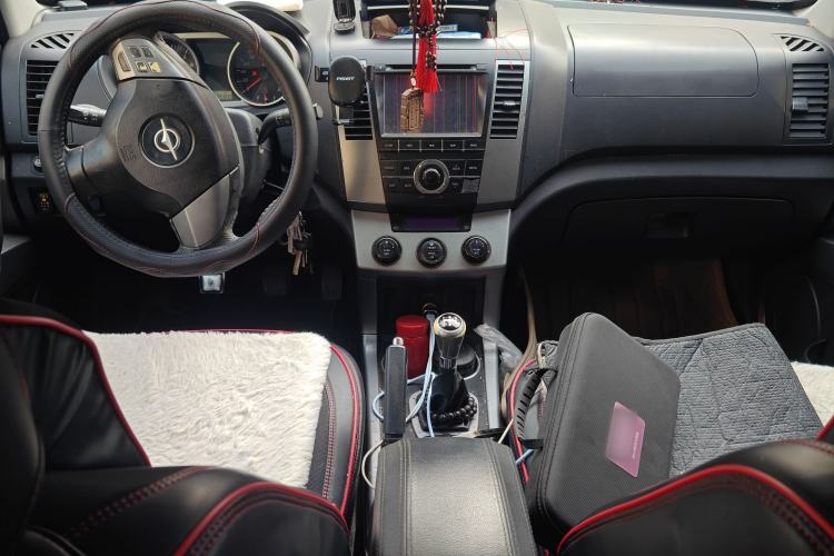 Used Haima Qishi 2013 2.0L Manual Classic Trim