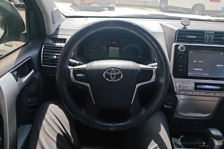 Used Toyota Prado 2018 3.5L Automatic TX Steering Wheel