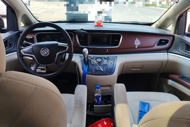 Used Buick GL8 2014 2.4L CT Luxury Business Comfort Edition
