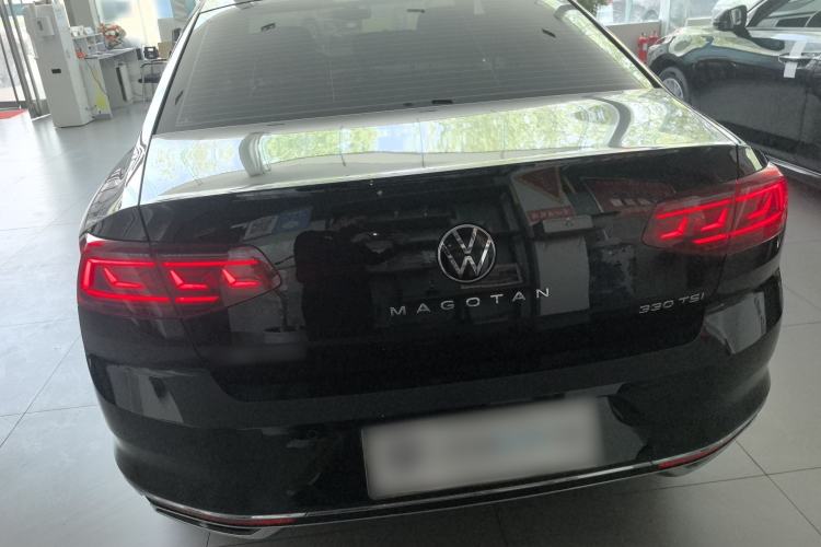 Used Volkswagen Magotan 2023 2 Million Units Commemorative Edition 330TSI DSG Luxury Version Rear