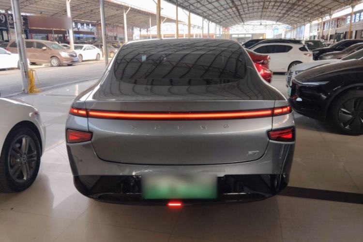 Used XPeng P7 2022 586G
