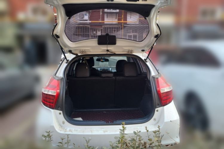 Used Toyota YARiS L Zhi Xuan 2016 Revised 1.5E CVT Charming Edition