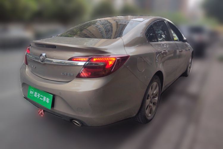 Used Buick Regal 2015 1.6T Leading Technology Model Rear Right 45 Deg