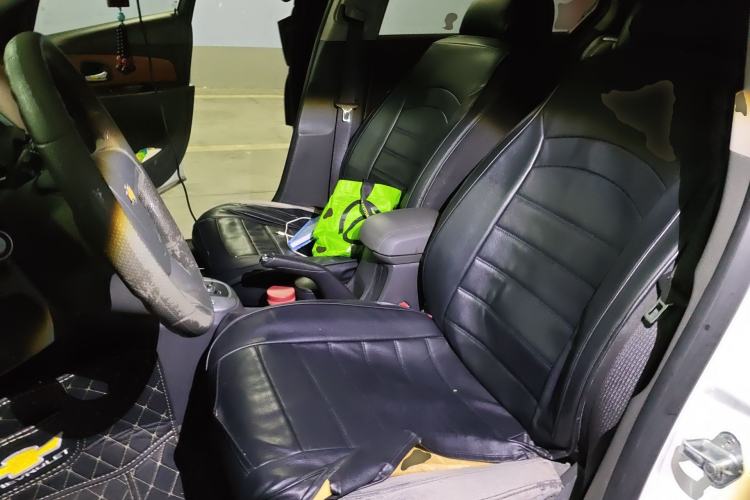 Used Chevrolet Cruze 2013 1.8L SE AT Left Front Seat