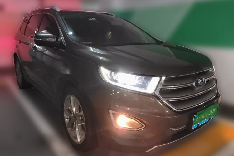 Used Ford Edge 2015 2.0T GTDi Four-Wheel Drive Prestige Model Front Right 45 Deg