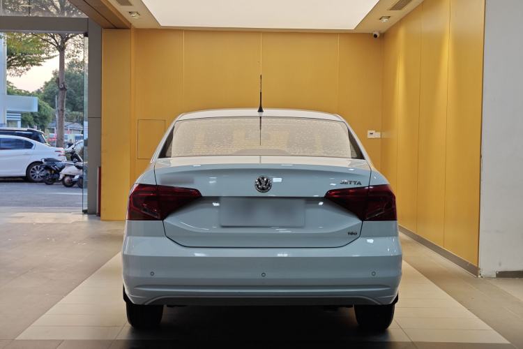 Used Volkswagen Jetta 2019 Dream Edition 1.5L Manual Fashion Version