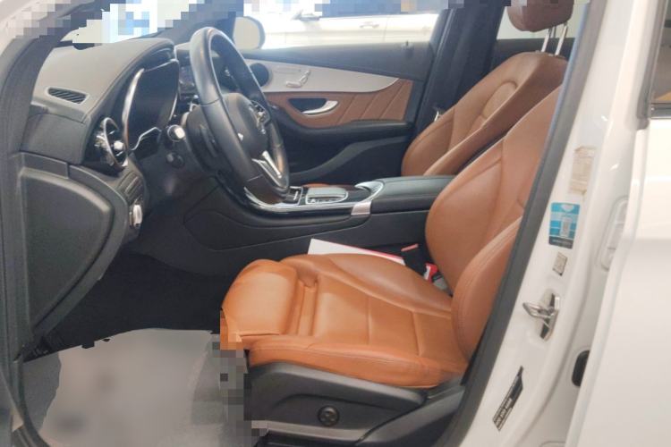 Used Mercedes-Benz GLC Coupe 2020 GLC 260 4MATIC Coupe SUV Left Front Seat