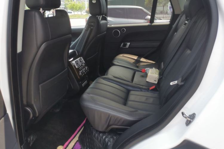 Used Land Rover Range 2015 3.0 SC V6 Vogue Left Rear Seat