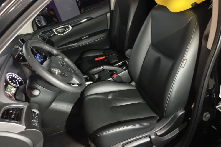 Used Nissan Sylphy 2019 1.6XV CVT Smart Connect Luxury Edition China V Standard Left Front Seat