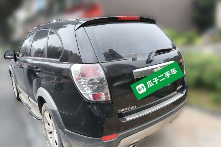 Used Chevrolet Captiva 2012 2.4L 4x4 Flagship Edition 7 Seats