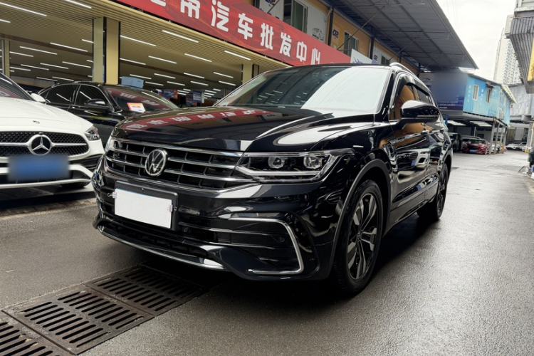 Used Volkswagen Tiguan L 2022 330TSI Automatic Two-Wheel Drive R-Line Enhanced Edition
