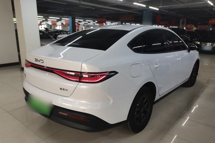 Used BYD Seal 05 DM-i 2026 DM-i 128KM Luxury Edition Rear Right 45 Deg