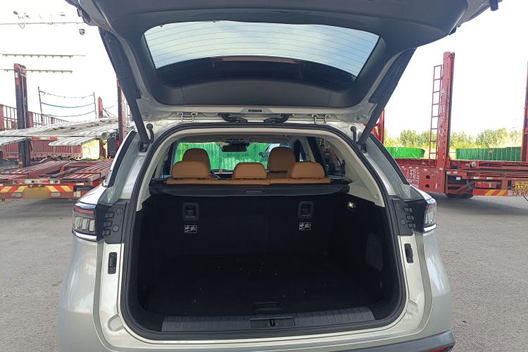 Used BAIC Beijing X7 2020 1.5TD DCT Leading Edition Trunk