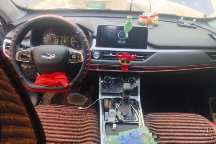 Used Chery Tiggo 5x 2021 Superhero Edition 1.5L CVT Luxury Model Center Console