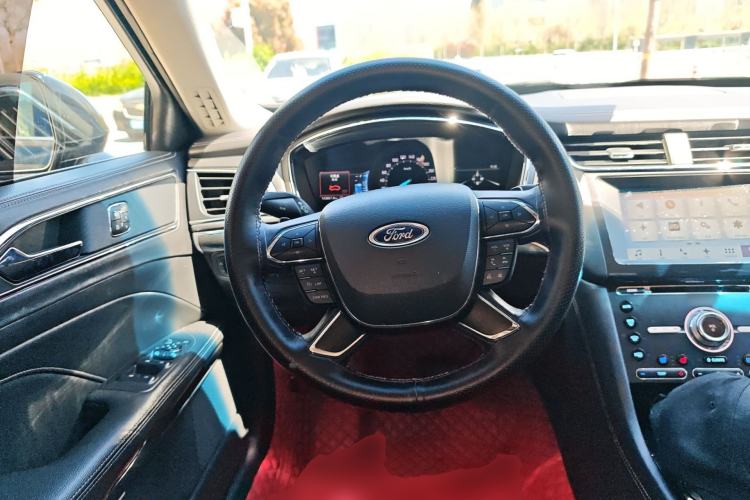 Used Ford Taurus 2017 EcoBoost 245 Luxury Model