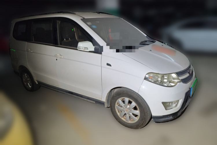 Used Wuling Hongguang 2014 1.2L S Comfort Model China IV
