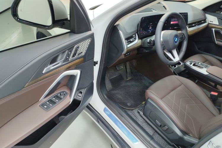 Used BMW iX1 2023 xDrive30L X Design Package