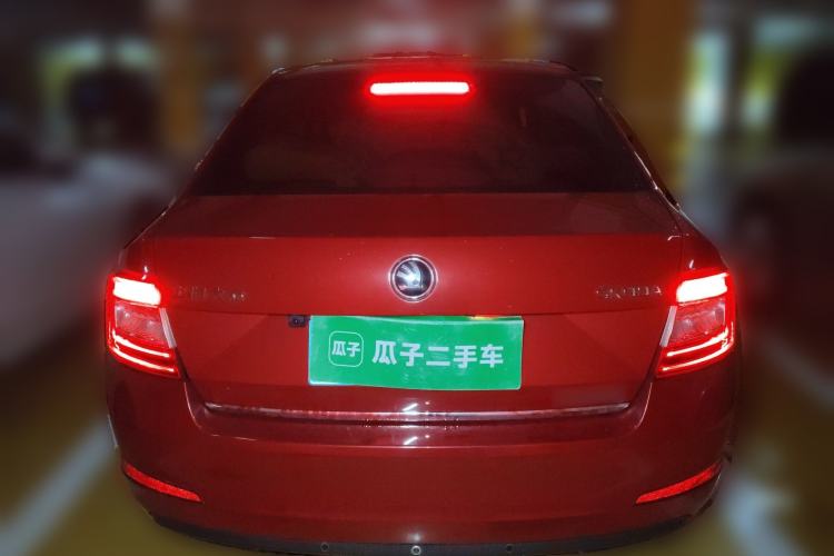 Used Skoda Octavia 2015 1.6L Automatic Yijun Edition Rear