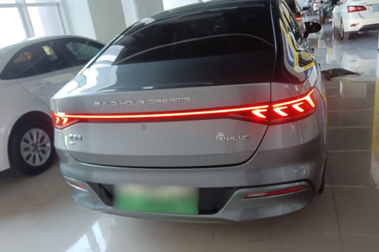 Used BYD Qin PLUS 2024 Honor Edition EV 420KM Leading Model
