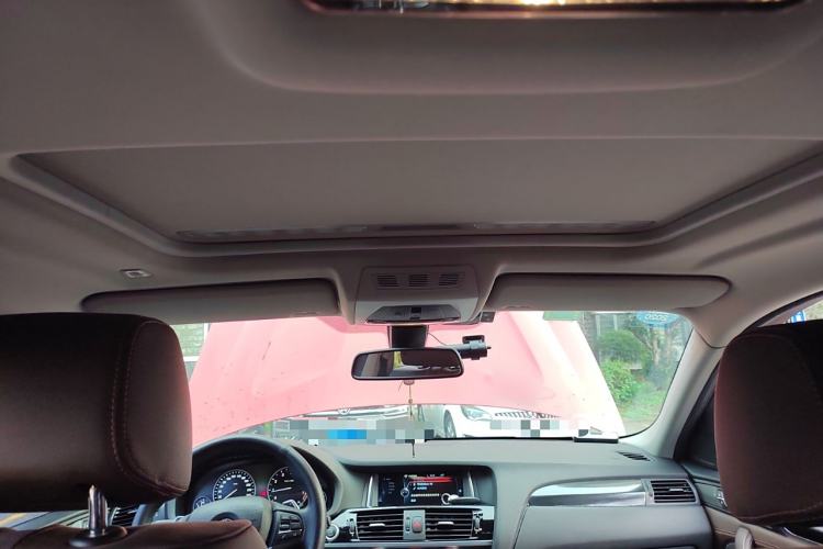 Used BMW X4 2014 xDrive28i Leading Model Headliner