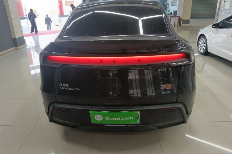 Used Tesla Model Y 2025 Rear-Wheel Drive First Edition