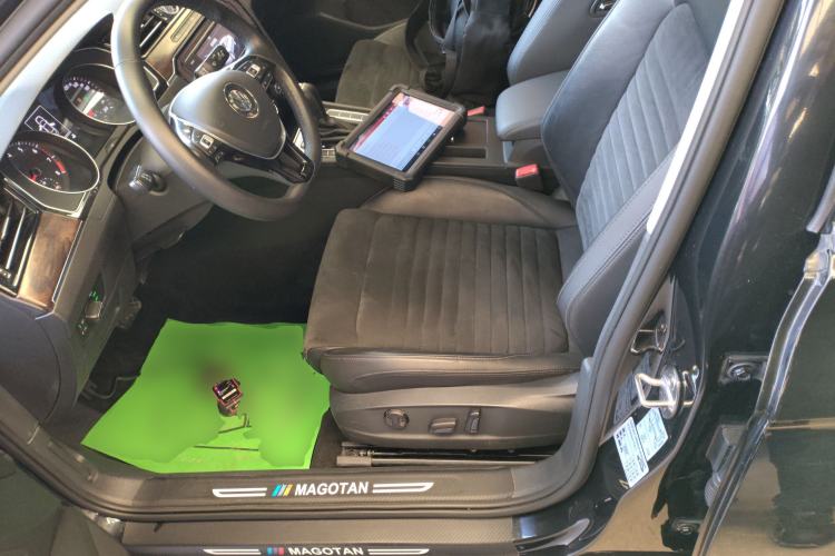 Used Volkswagen Magotan 2018 330TSI DSG Luxury Model Left Front Seat