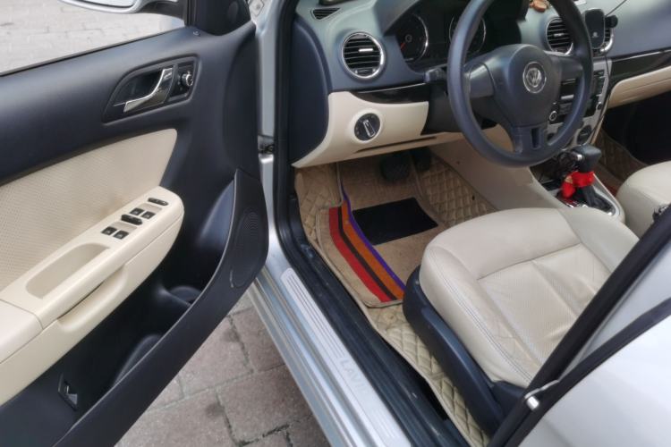 Used Volkswagen Lavida 2011 1.6L Automatic Premium Edition