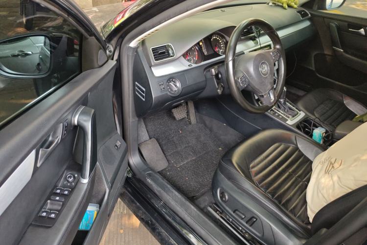 Used Volkswagen Magotan 2015 1.8TSI Advanced Model