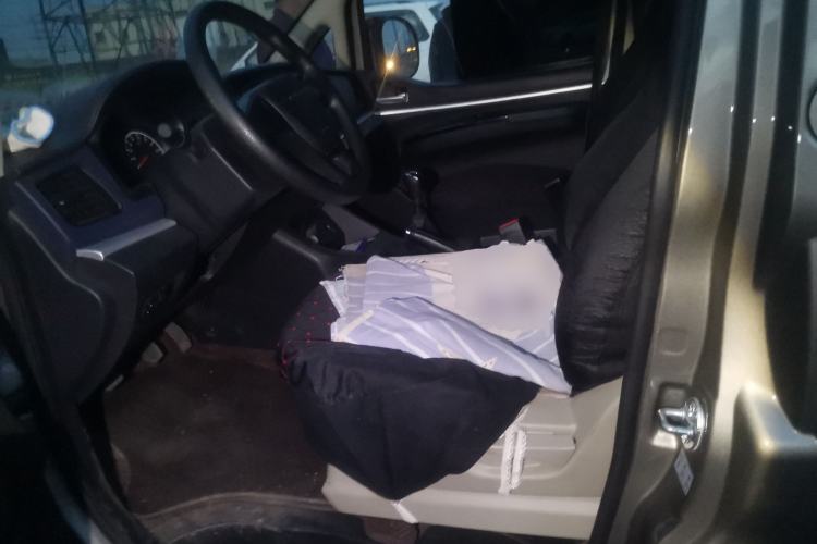 Used FORTHING Lingzhi 2025 M5 1.5T Long Wheelbase Base Model 7-Seater Left Front Seat