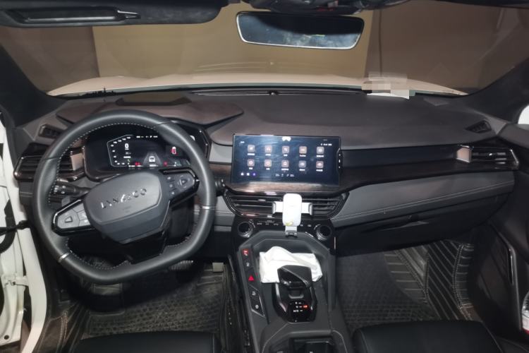 Used Lynk & Co 06 2020 1.5T JinPro model