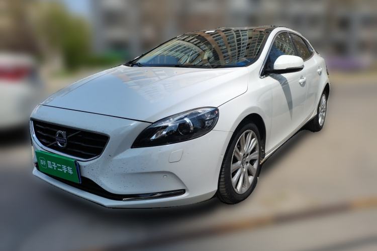 Used Volvo V40 2013 2.0T Zhiya Edition