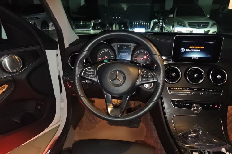 Used Mercedes-Benz C-Class 2016 C 200 L Sport Edition Steering Wheel