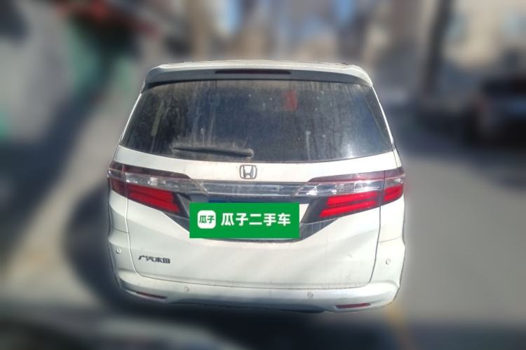 Used Honda Odyssey 2015 Updated Version 2.4L Smart Edition
