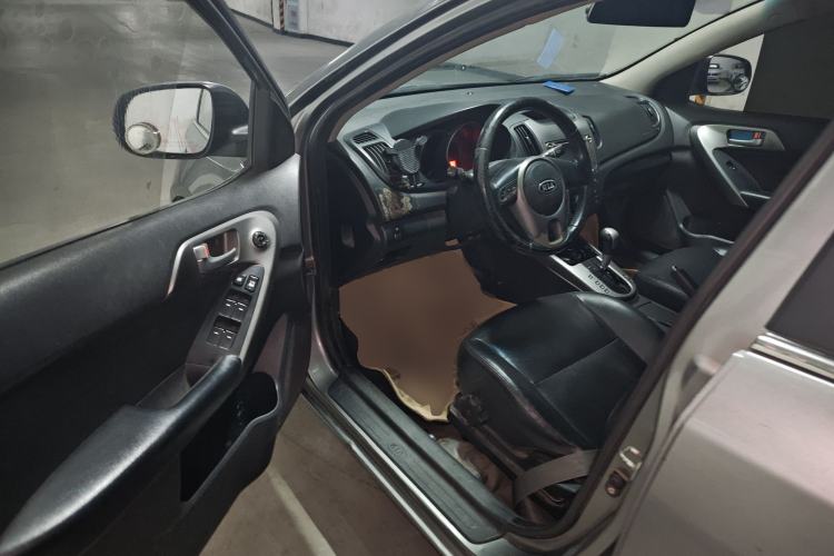 Used Kia Forte 2011 1.6L AT Premium