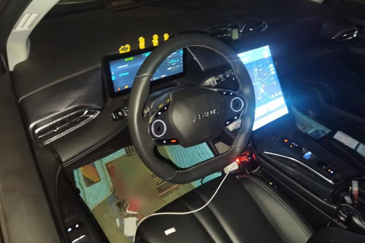 Used Dongfeng Aeolus Mage 2024 Honor Edition 1.5T Luxury Model
