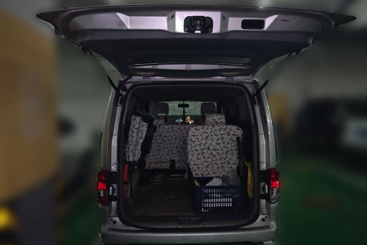 Used Nissan NV200 2011 1.6L 232 Seats Zunya Trim