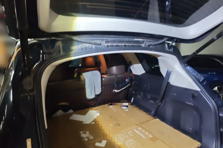 Used Infiniti QX60 2016 2.5 S/C Hybrid Two-Wheel-Drive Excellence Edition China V Standard