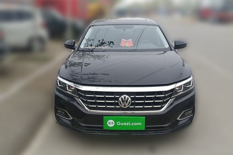 Used Volkswagen Passat 2019 280TSI Business Edition China VI Front