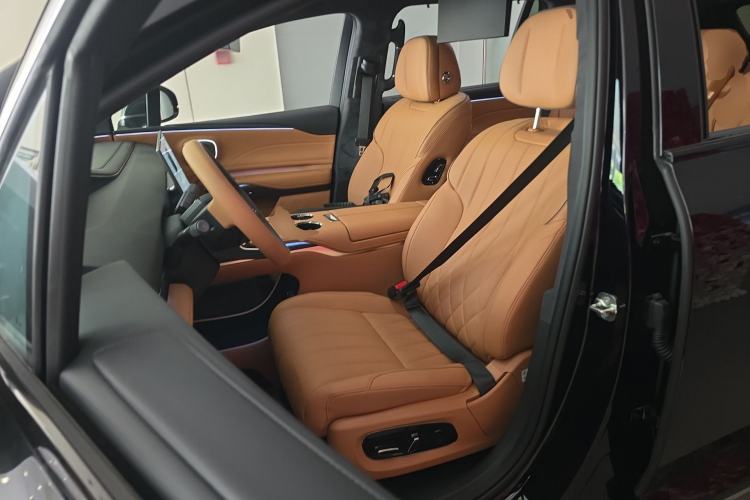 Used Hyptec HL 2025 Model Revised 350 Max Five-Seater LiDAR Edition Left Front Seat