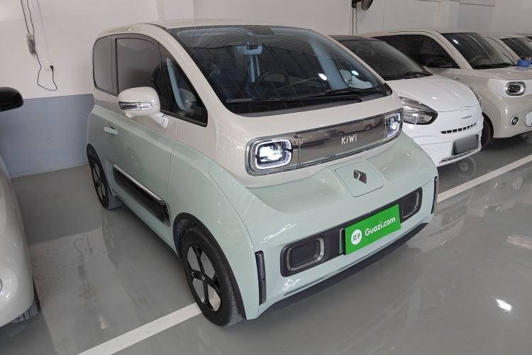 Used Baojun KiWi EV 2023 Smart Luxury Edition Ternary Lithium Exterior 2