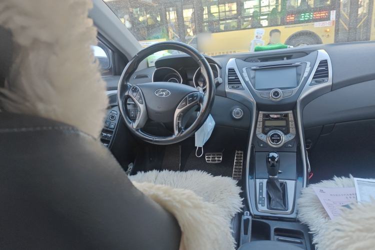 Used Hyundai Elantra (5th Generation / Langdong) 2012 1.8L Automatic Prestige Model
